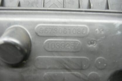 Boitier filtre Citroën Peugeot 1.6 e-HDI 9673061080 1420V1
