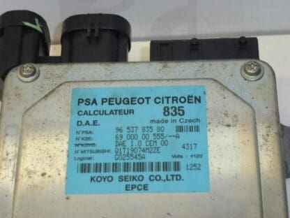 Boitier de direction assistée Citroën C2 C3 9653783580 400687 400688