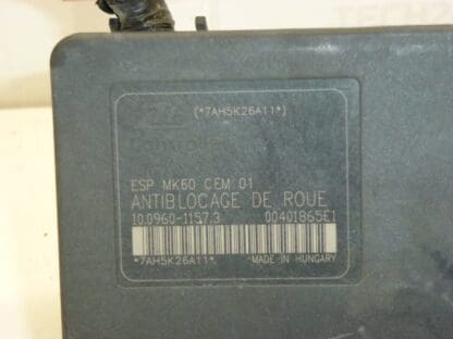 Calculateur ABS ESP Peugeot 206 9659137080 10.0960-1157.3