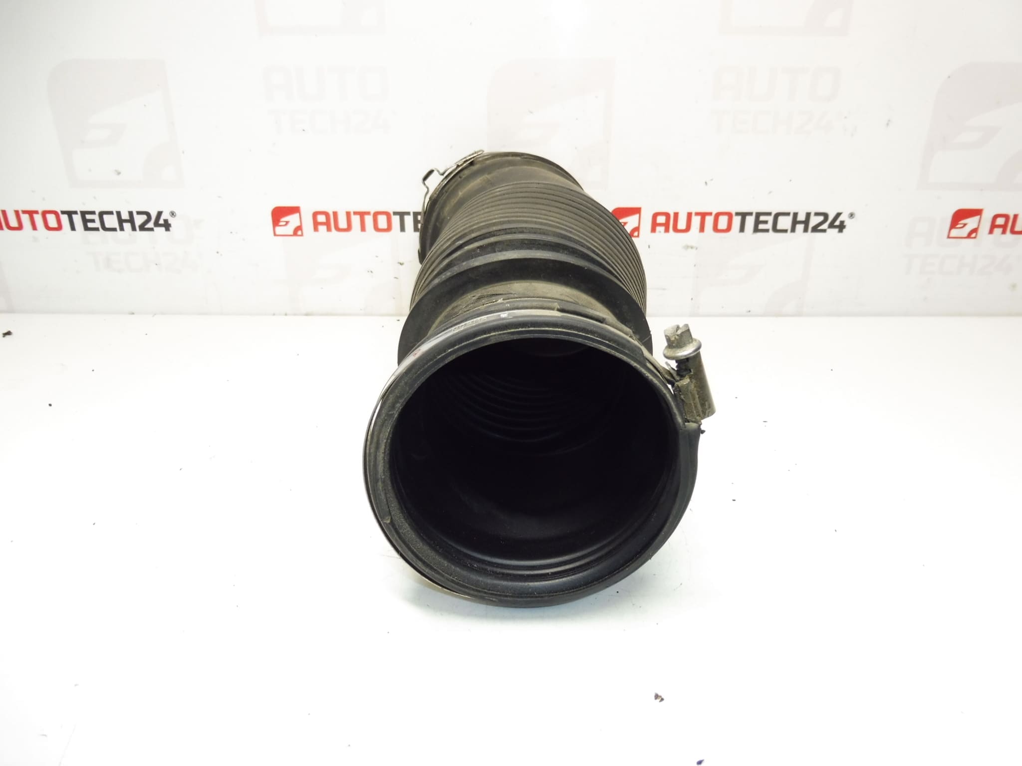 Prise d'air Citroën C8 Peugeot 807 2.2 HDI 1434A7 – Image 2