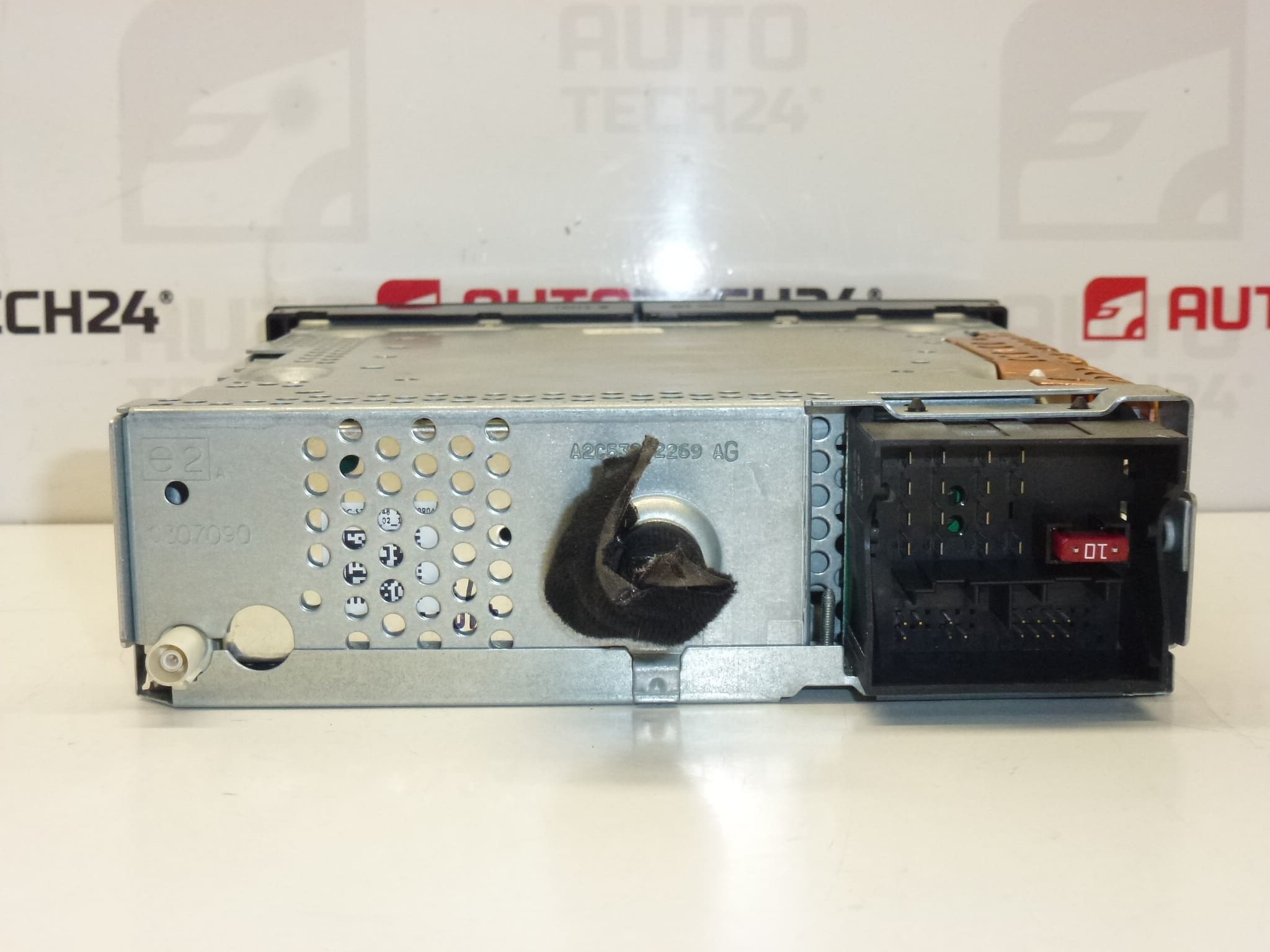 Autoradio avec CD MP3 Citroën Peugeot 96643698XT 657919