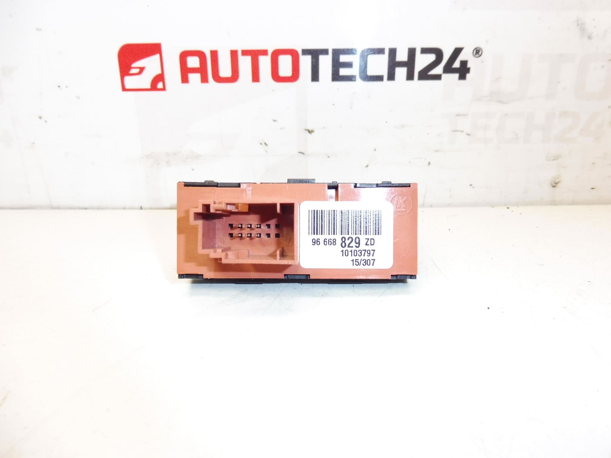 Interrupteur D'Assistant De Stationnement Citroën C4 II 96668829ZD – Image 2