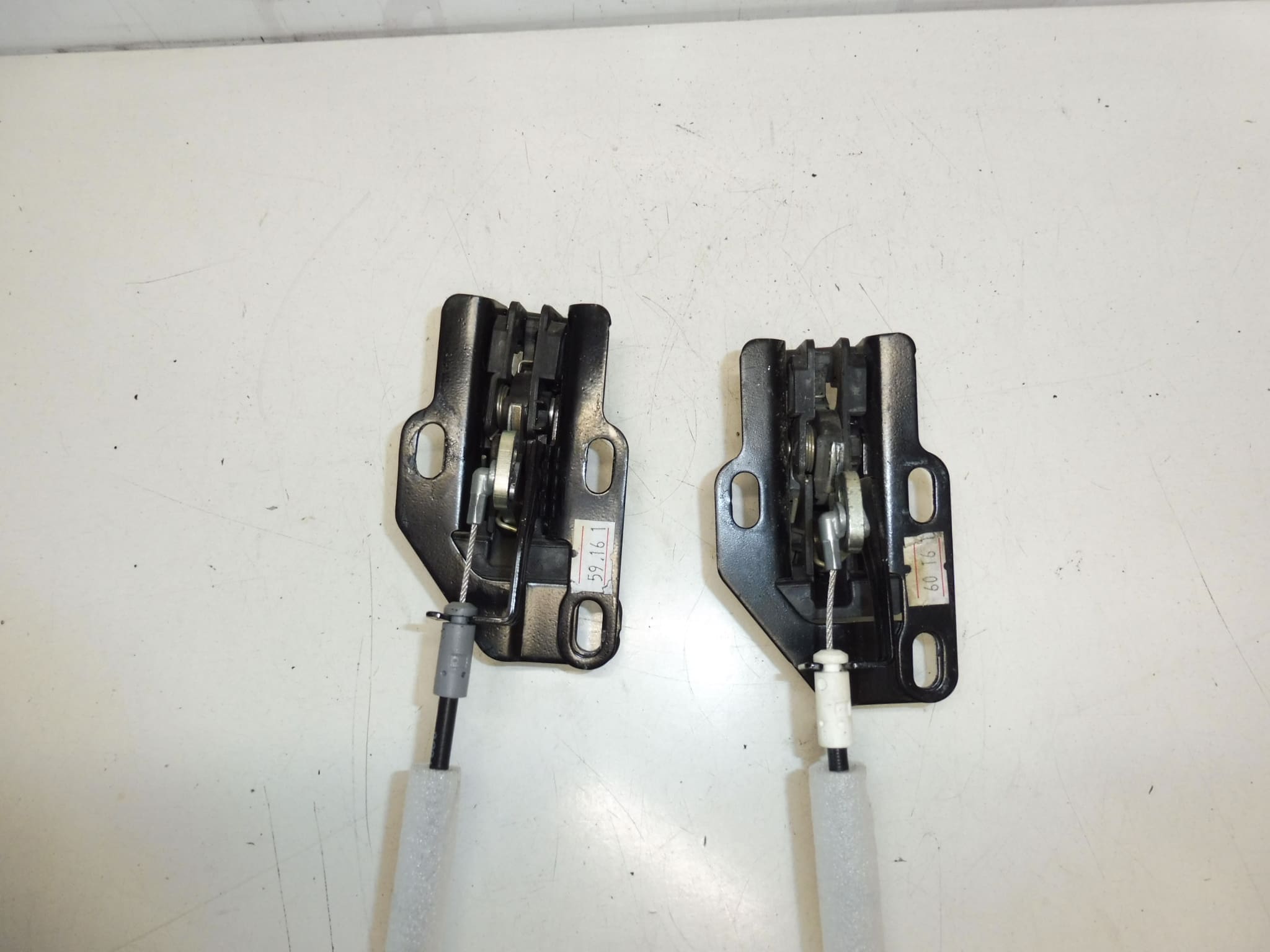 Kit de serrures pour porte arrière droite 5e porte Citroën Berlingo III 8719F9 8719E4 – Image 2