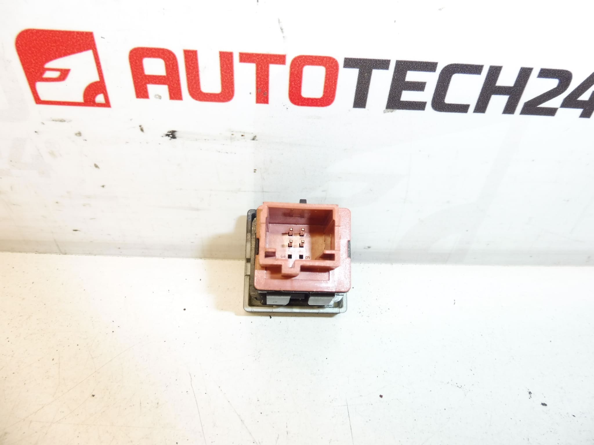 Contrôleur ESP Citroën Peugeot 98024711XT 454942 – Image 2