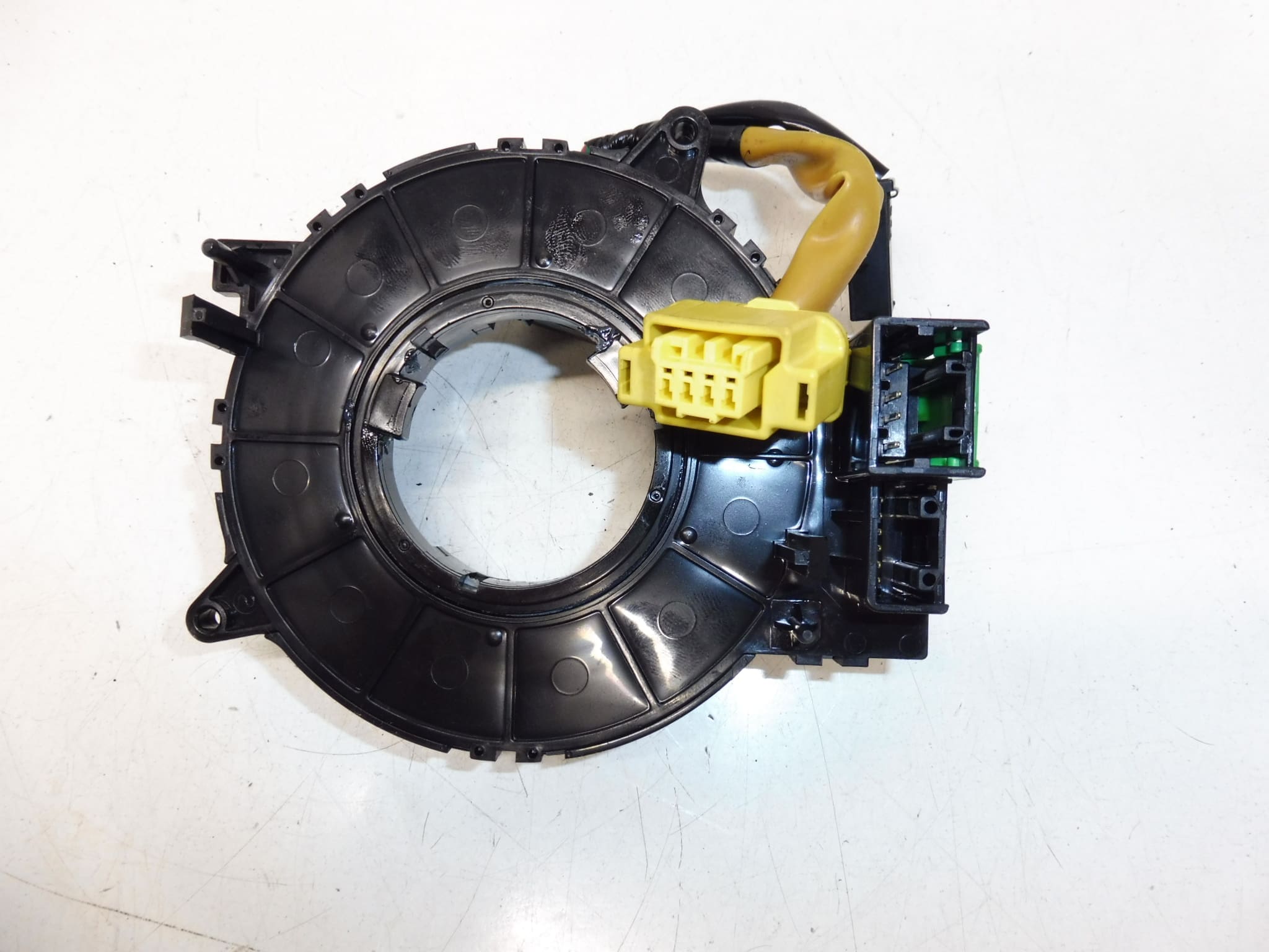 Contacteur tournant d'airbag pour Citroën C-Crosser et Peugeot 4007 – Image 2