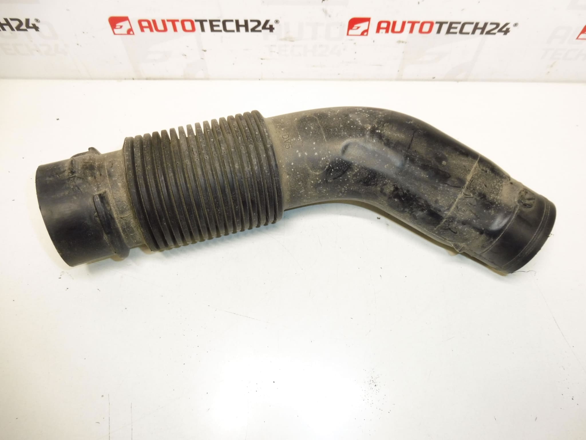 Raccordement air 1.5 HDI Citroën Peugeot 9810920980 – Image 2