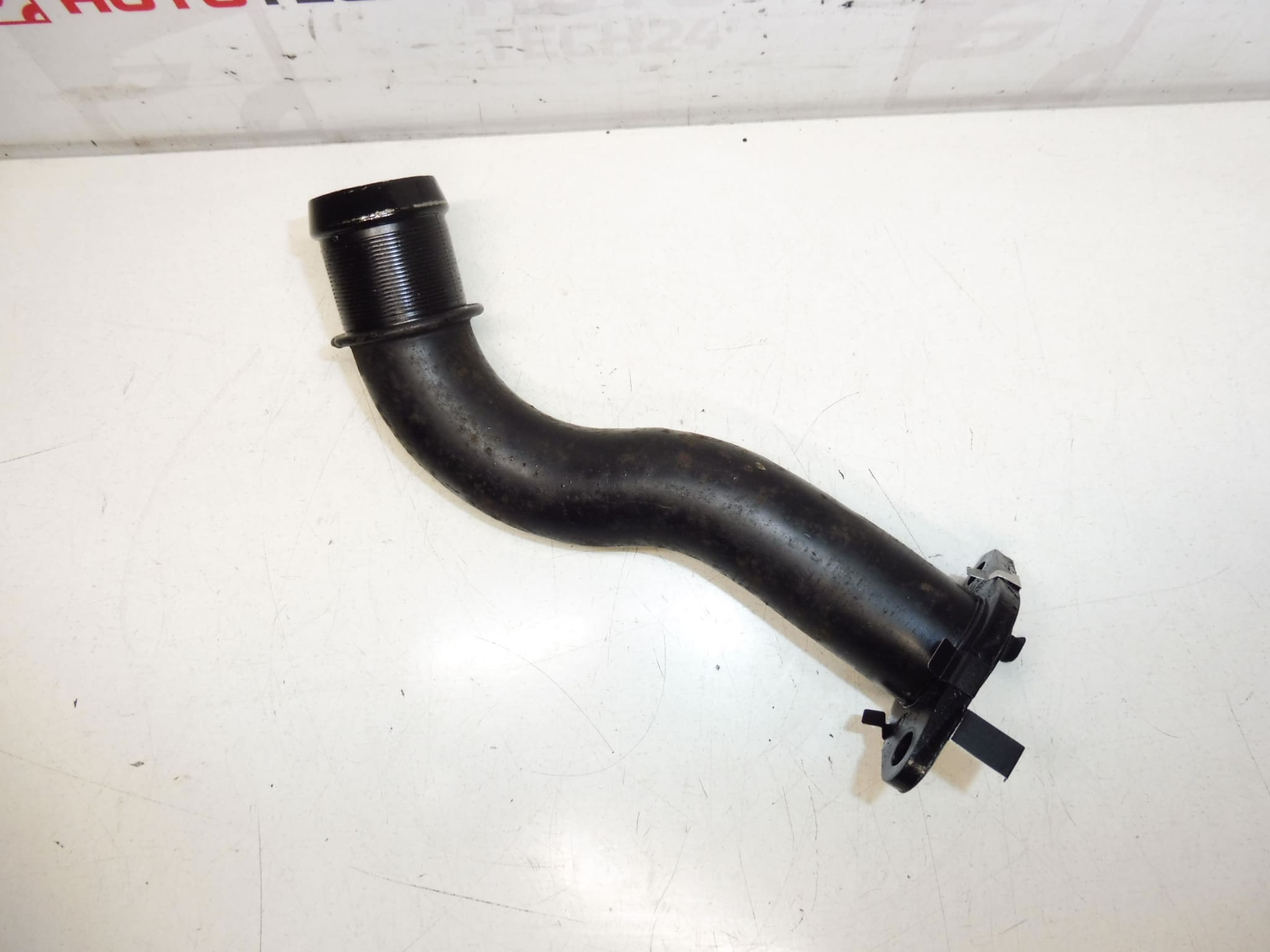 Raccordement d'air Citroën Peugeot 2.0 HDI 0382NC – Image 2