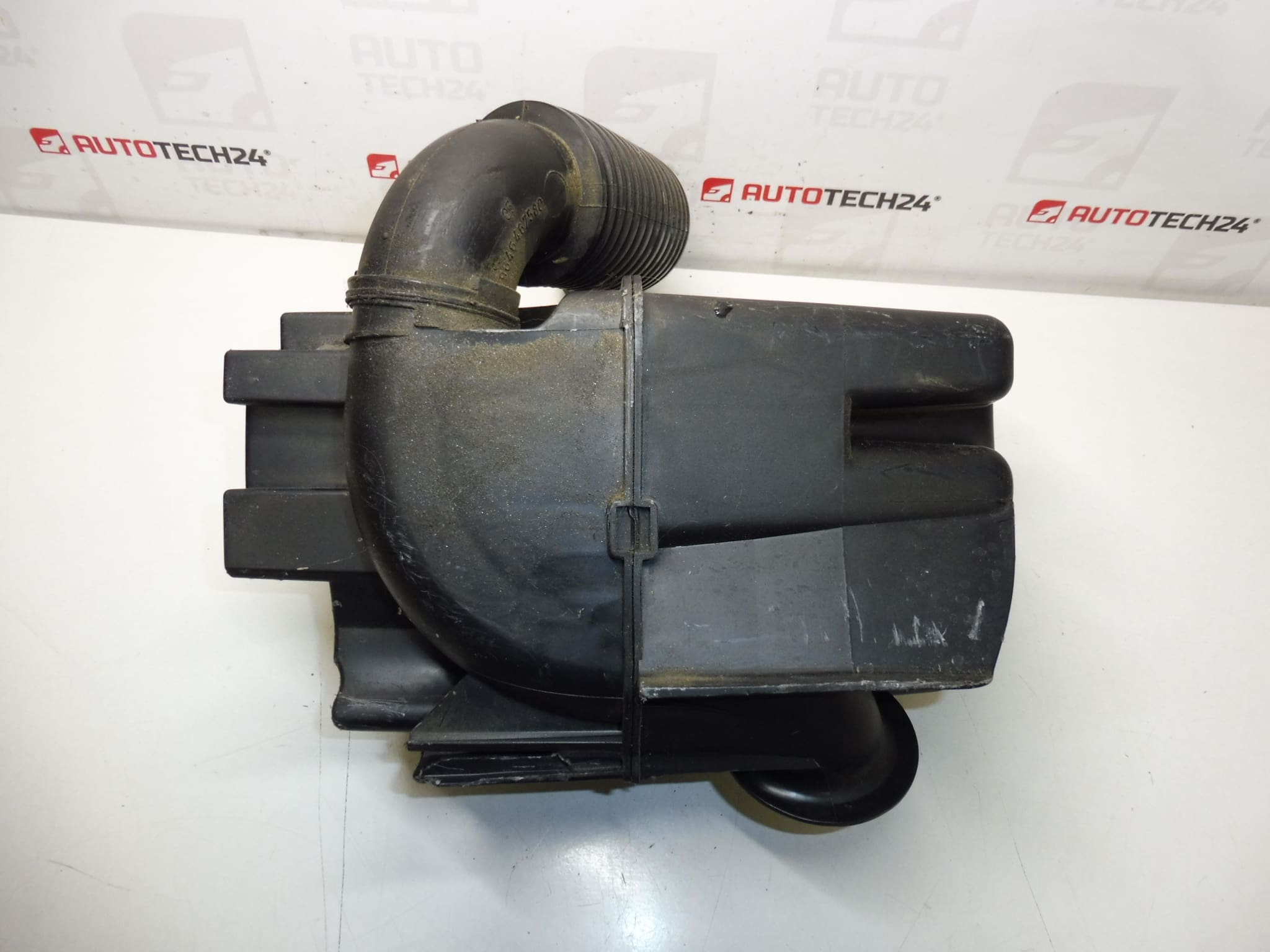 Résonateur d'air Citroën Peugeot 144050 – Image 2